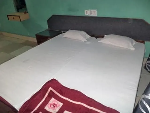 Hotel Sovraj | Non AC Double Room